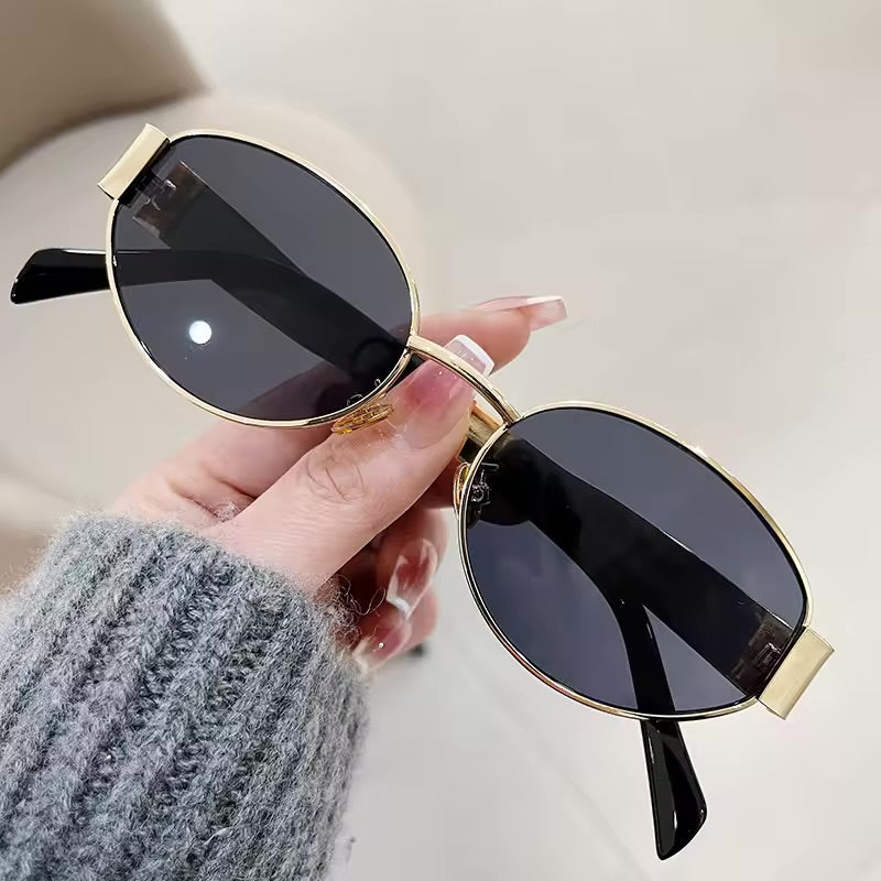 Darla Luxe Oval - Gold/Grey