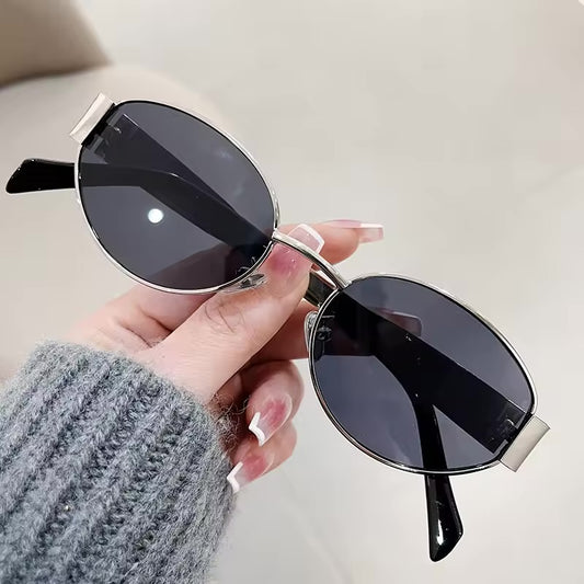 Darla Luxe Oval - Silver/Grey
